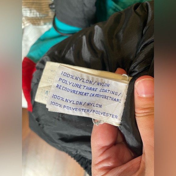 Vintage Vancouver Grizzlies Pullover Jacket - Picture 15 of 16